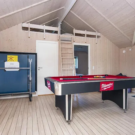 10 Person In Sydals Vibøge