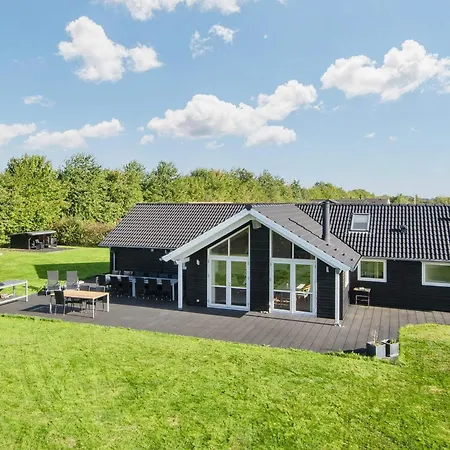 Semesterbostad 10 Person In Sydals *